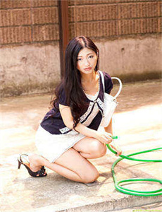 面具鼓中人