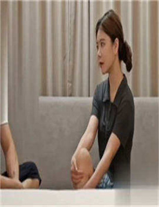 《漂亮的女邻居3》-国产又大又黑又粗免费视频